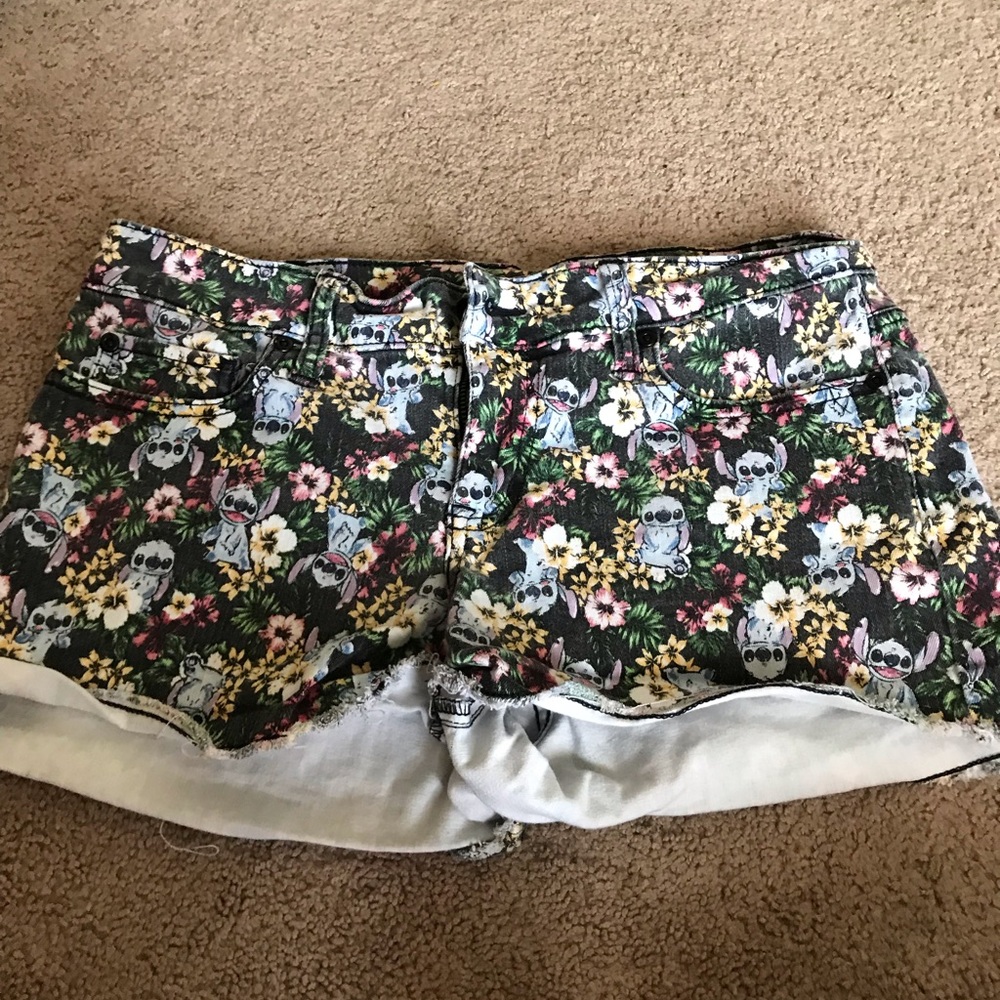Stitch shorts